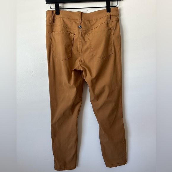 Prana Womens Briann Quick Dry Pants in Rust Size 4 (petit/short inseam) - Picture 3 of 4